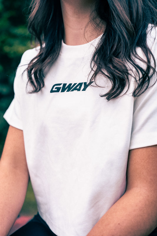 GWAY Women's Mineral Wash Raglan Crop T-Shirt