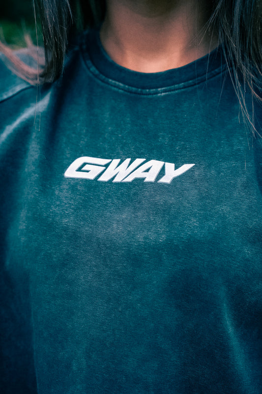 GWAY Women's Mineral Wash Raglan Crop T-Shirt